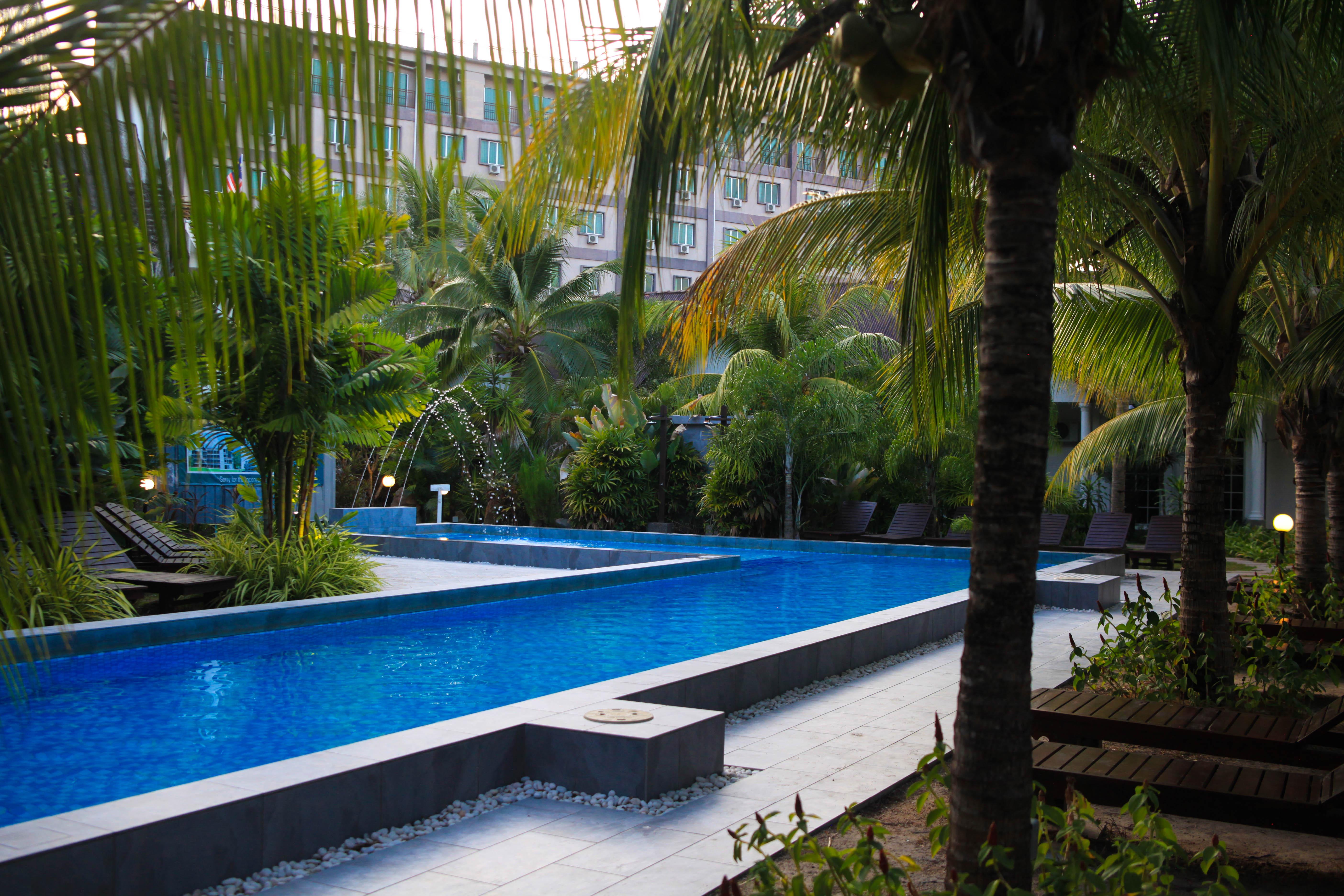 White Lodge Pantai Cenang  Exteriör bild